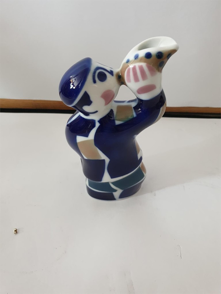 Foto 1 Figura sargadelos 